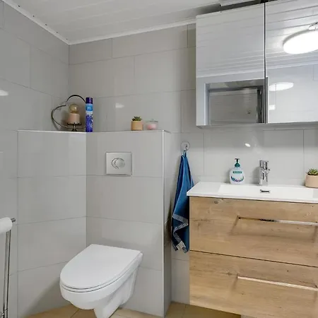 Apartment Awesome In Logstor With Wifi *